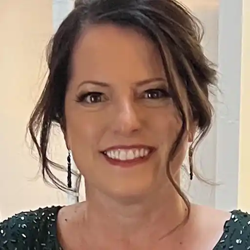 Lisa Gove Beicker